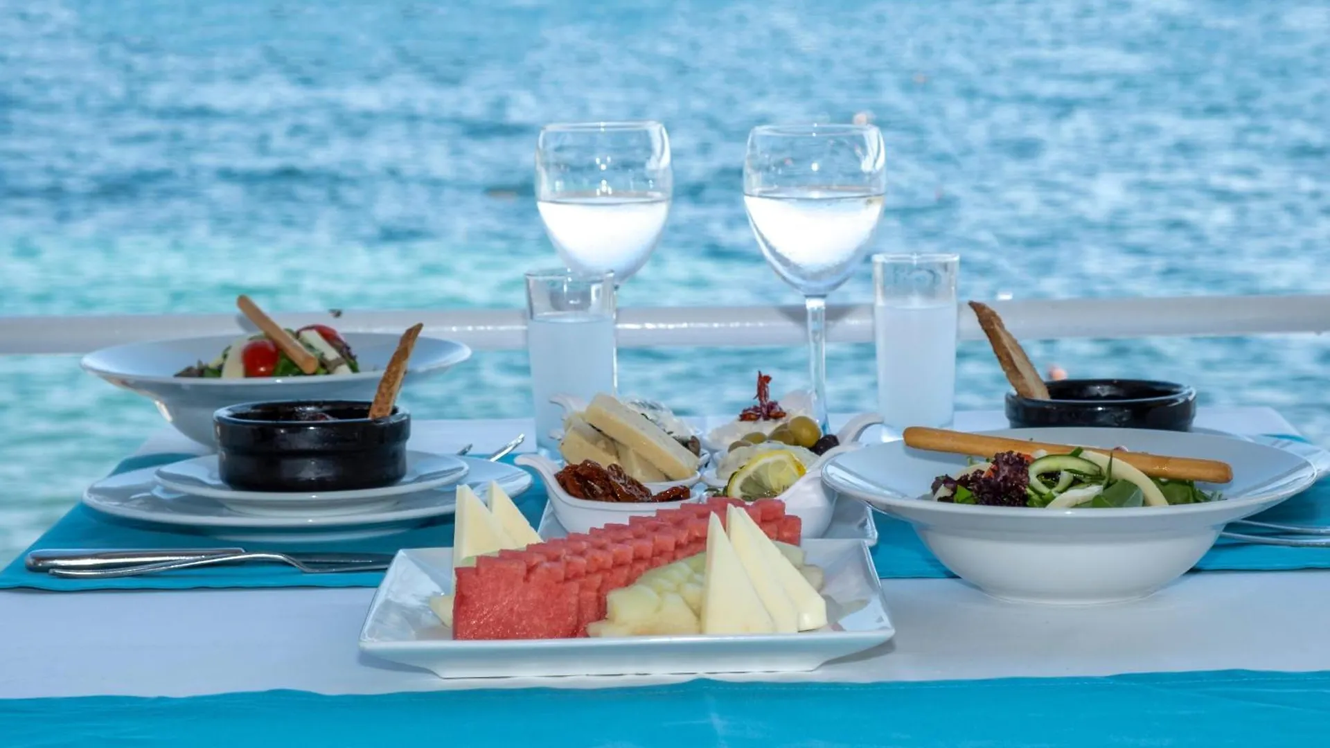 Resort The Grand Blue Sky International Hotel Kusadasi