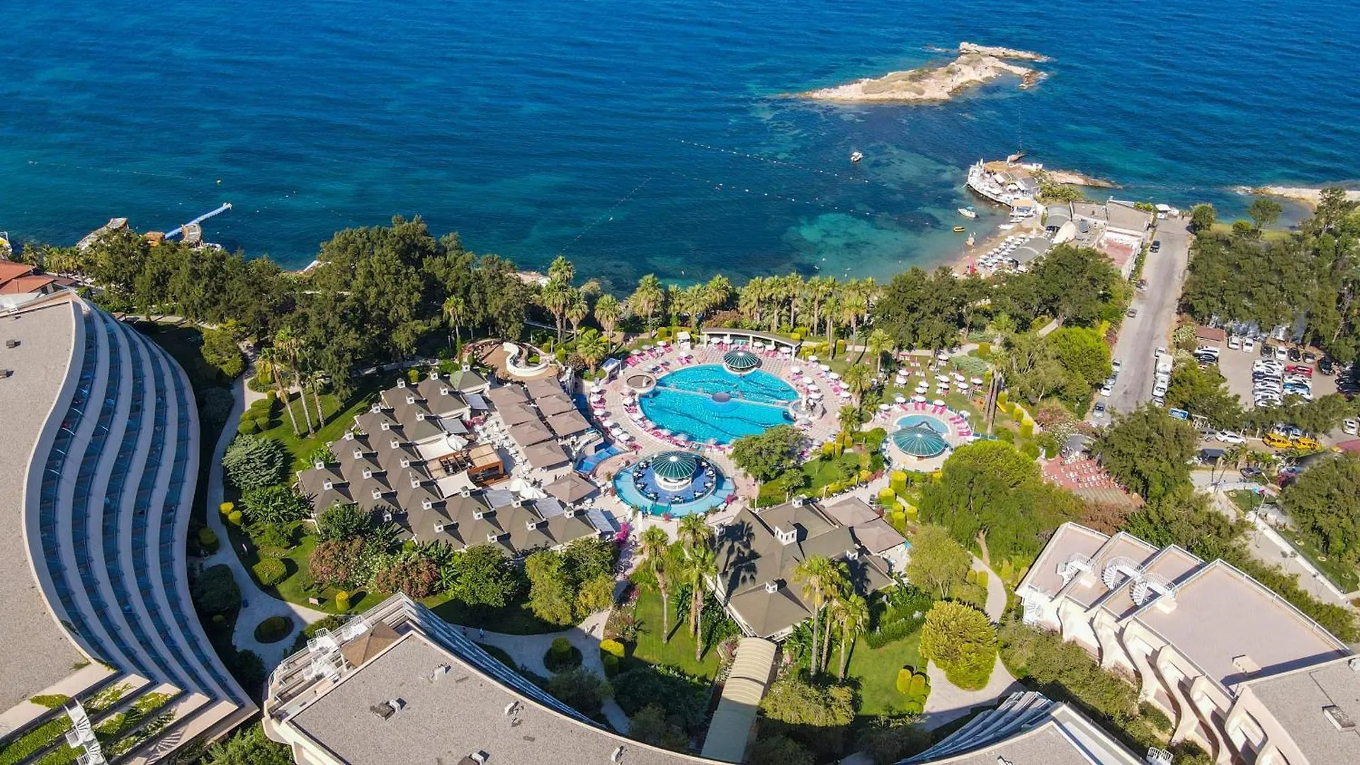 Resort The Grand Blue Sky International Hotel Kusadasi
