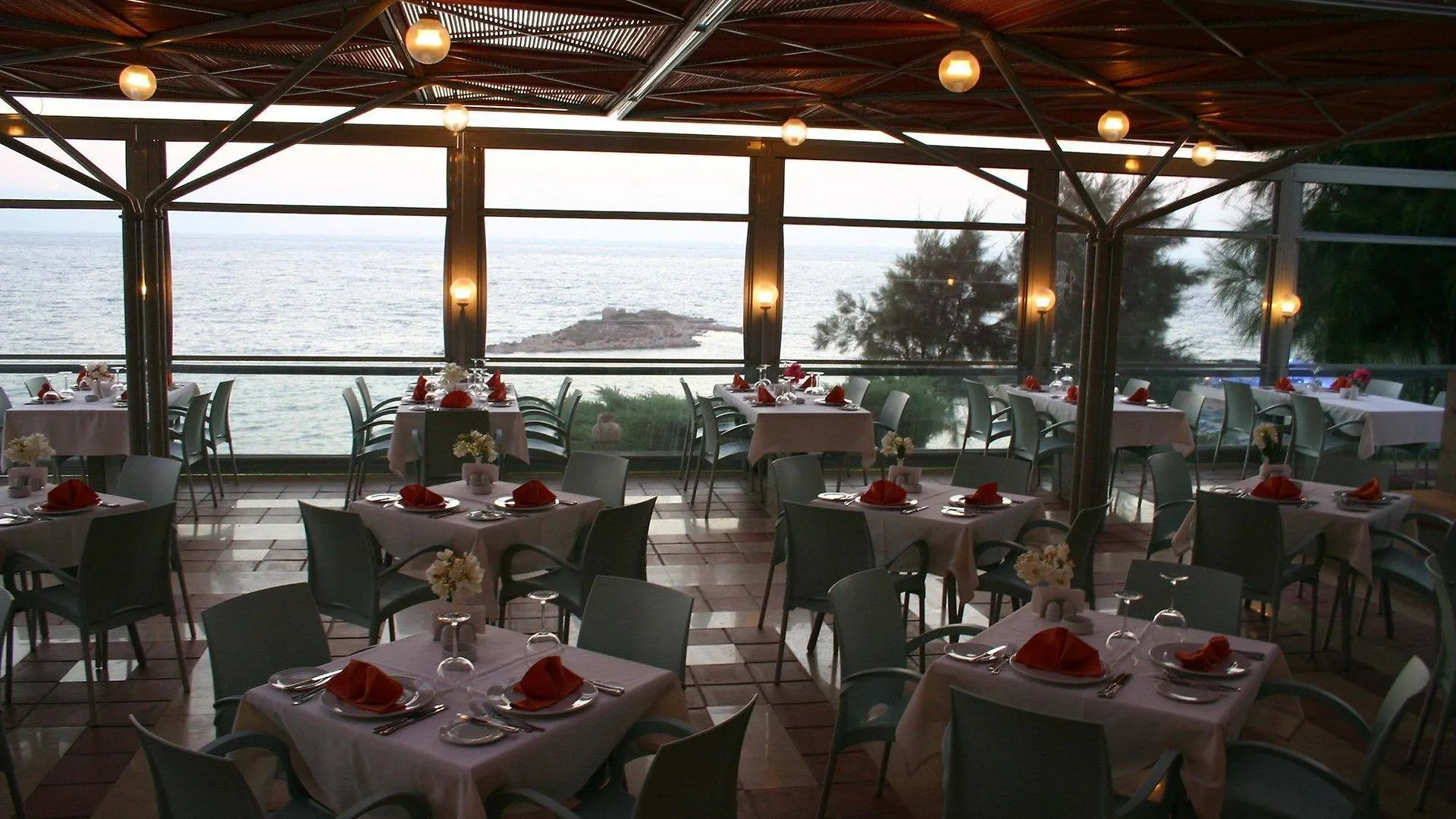 The Grand Blue Sky International Hotel Kusadasi