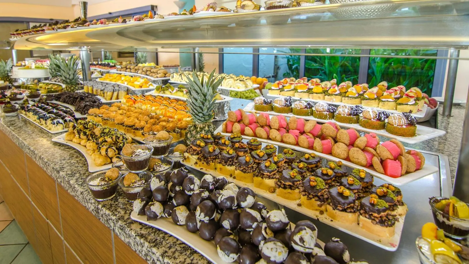Resort The Grand Blue Sky International Hotel Kusadasi